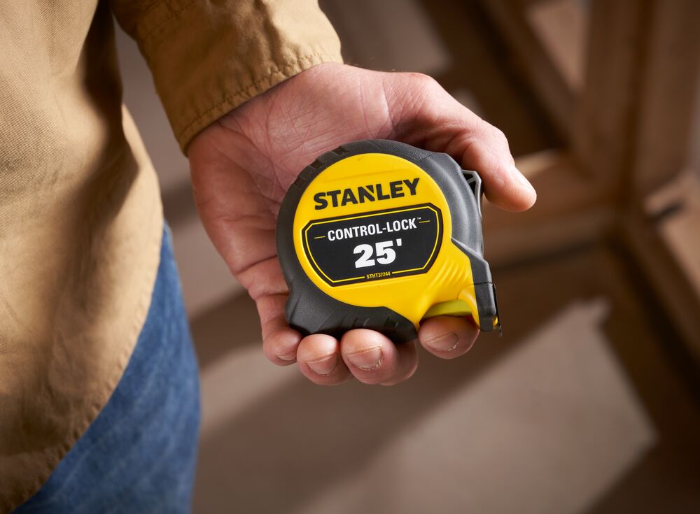 STANLEY Control lock tape measure